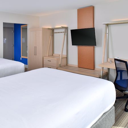 Holiday Inn Express & Suites - Southgate - Detroit Area, An Ihg Hotel Bagian luar foto