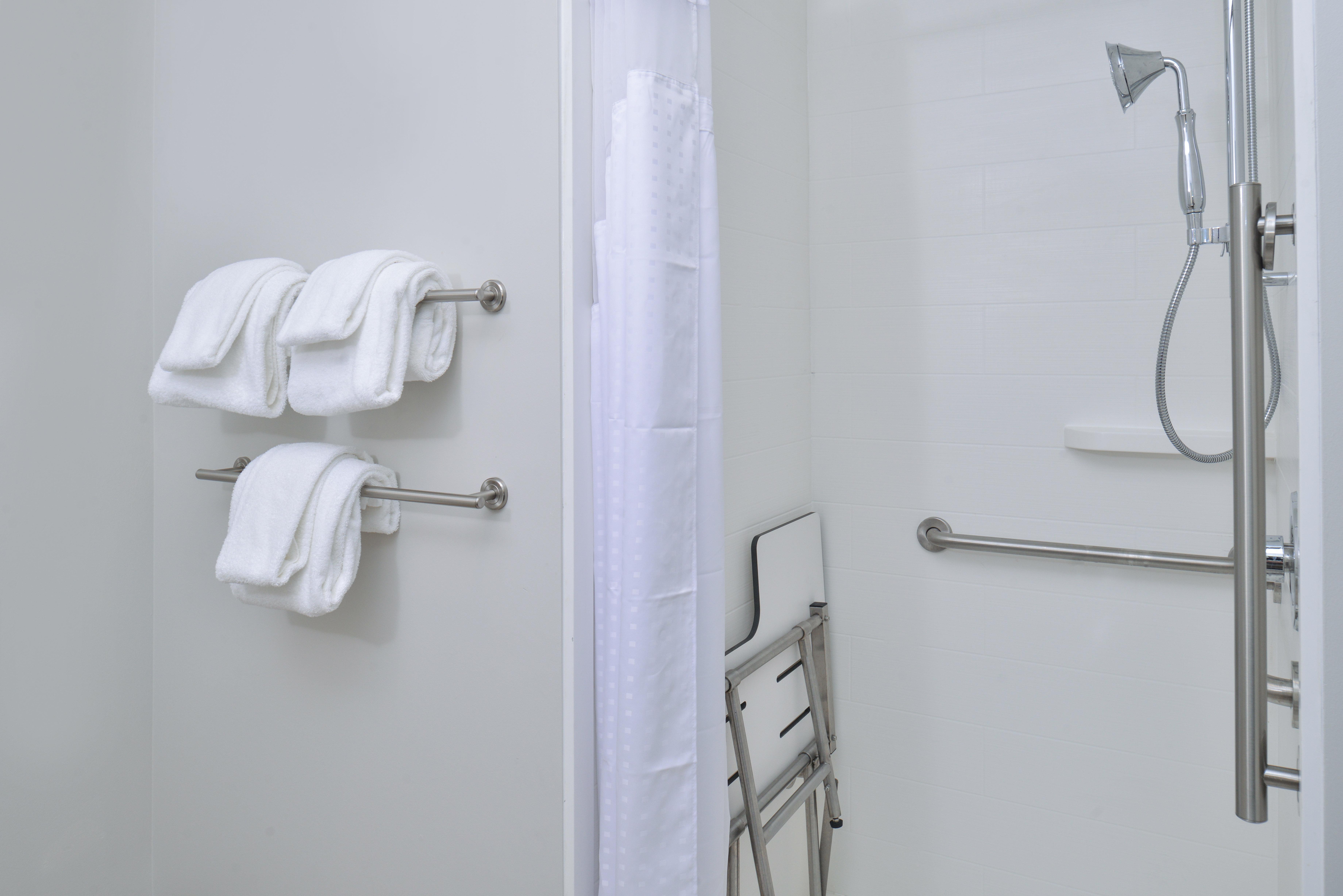 Holiday Inn Express & Suites - Southgate - Detroit Area, An Ihg Hotel Bagian luar foto