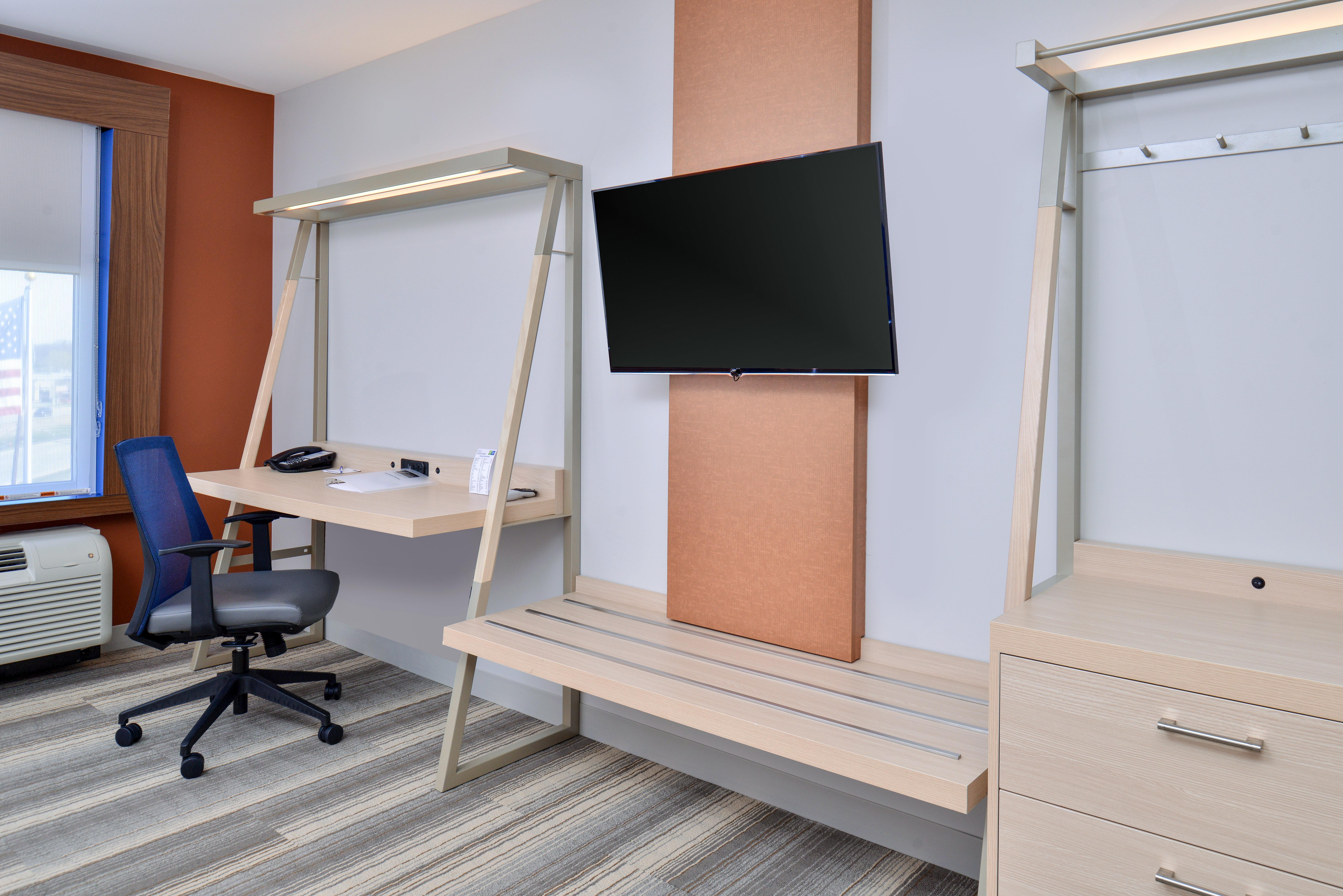 Holiday Inn Express & Suites - Southgate - Detroit Area, An Ihg Hotel Bagian luar foto