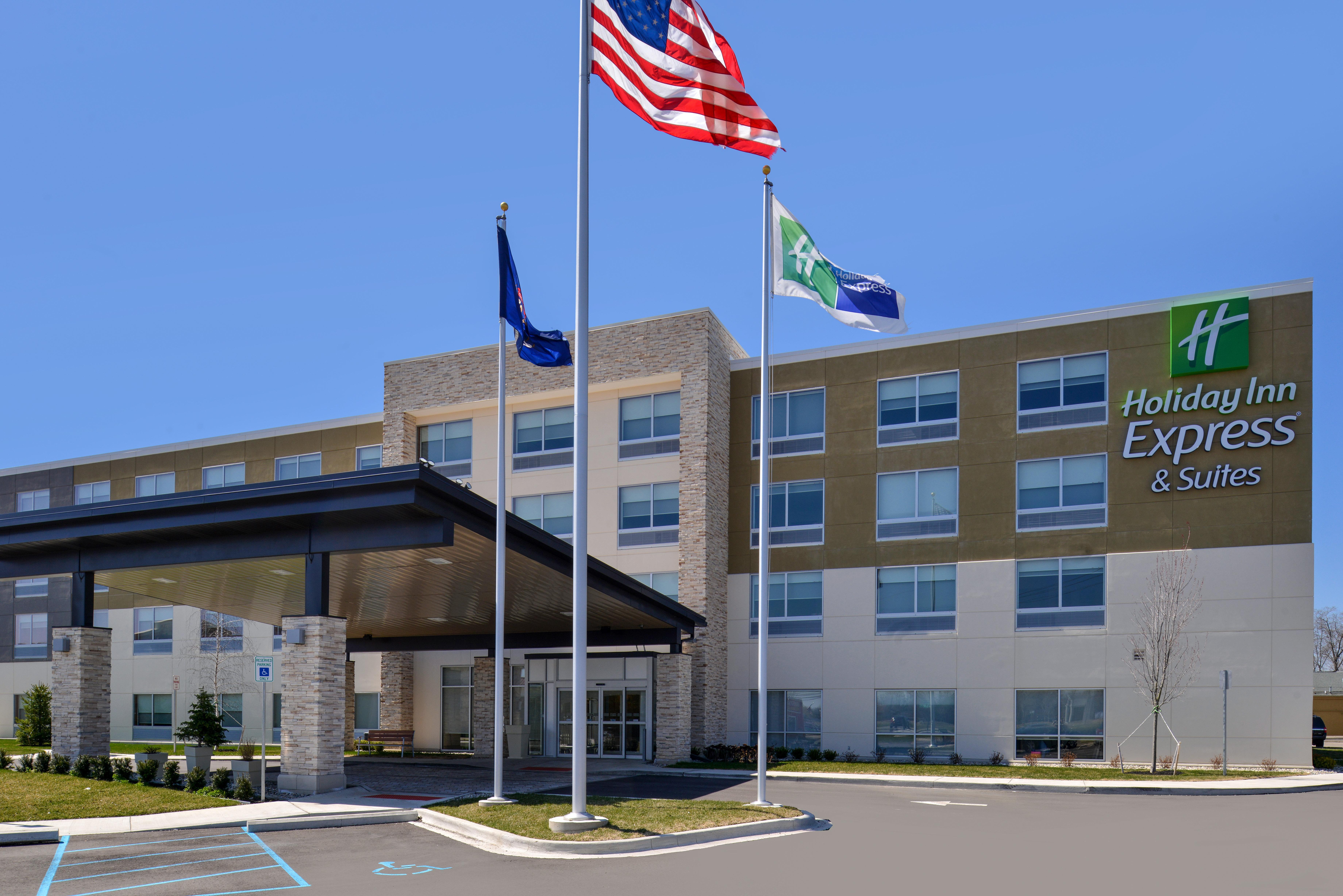 Holiday Inn Express & Suites - Southgate - Detroit Area, An Ihg Hotel Bagian luar foto