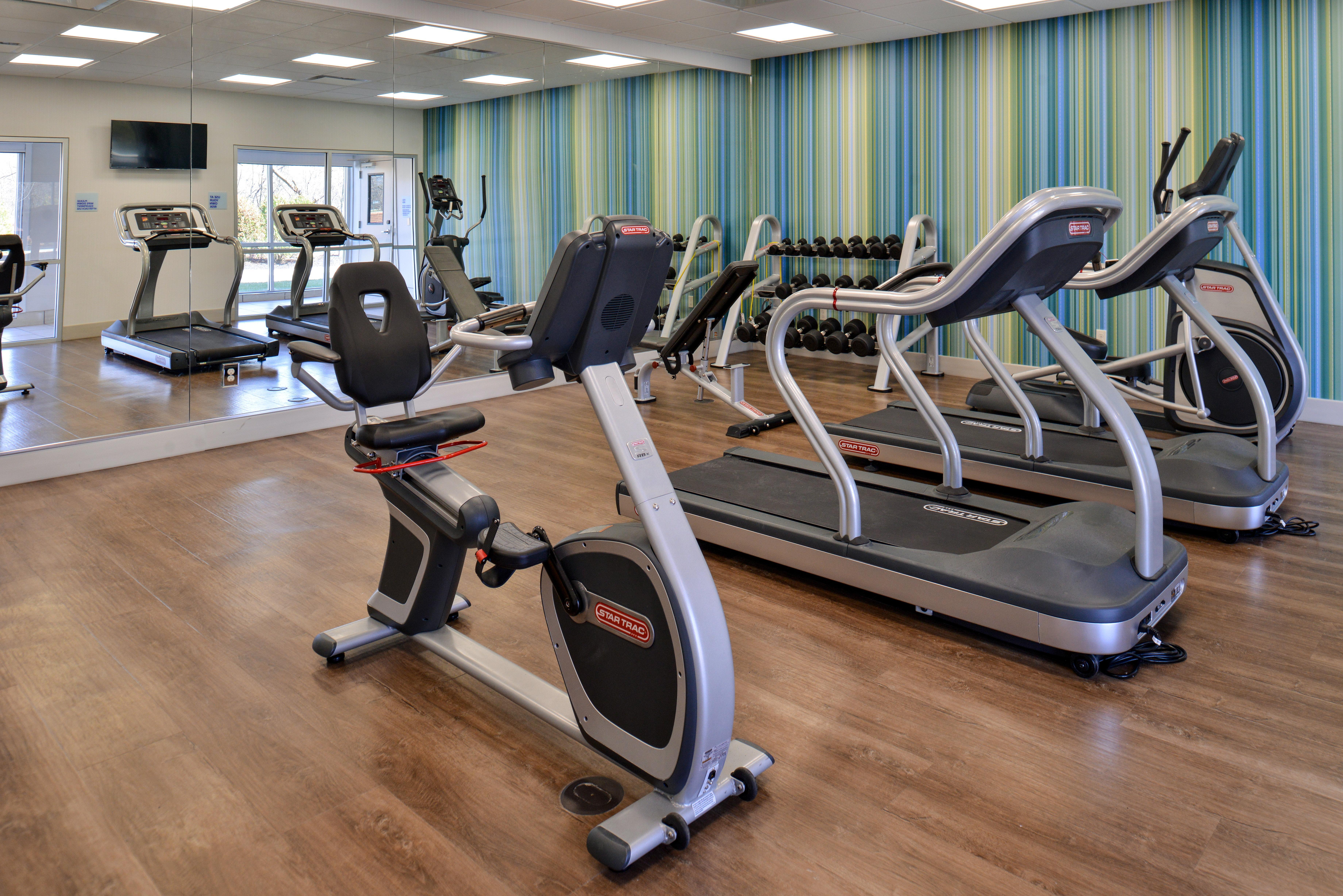 Holiday Inn Express & Suites - Southgate - Detroit Area, An Ihg Hotel Bagian luar foto