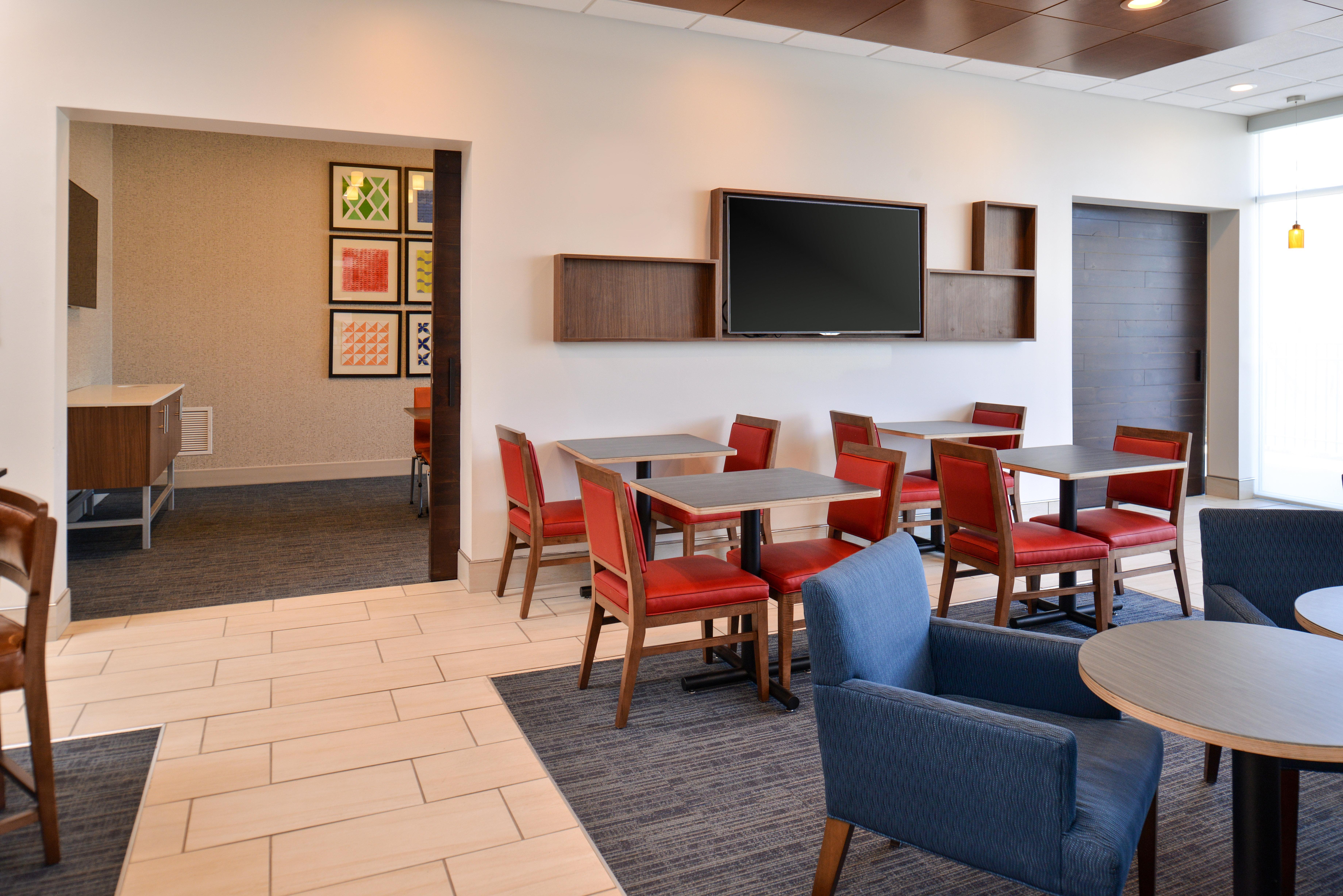 Holiday Inn Express & Suites - Southgate - Detroit Area, An Ihg Hotel Bagian luar foto