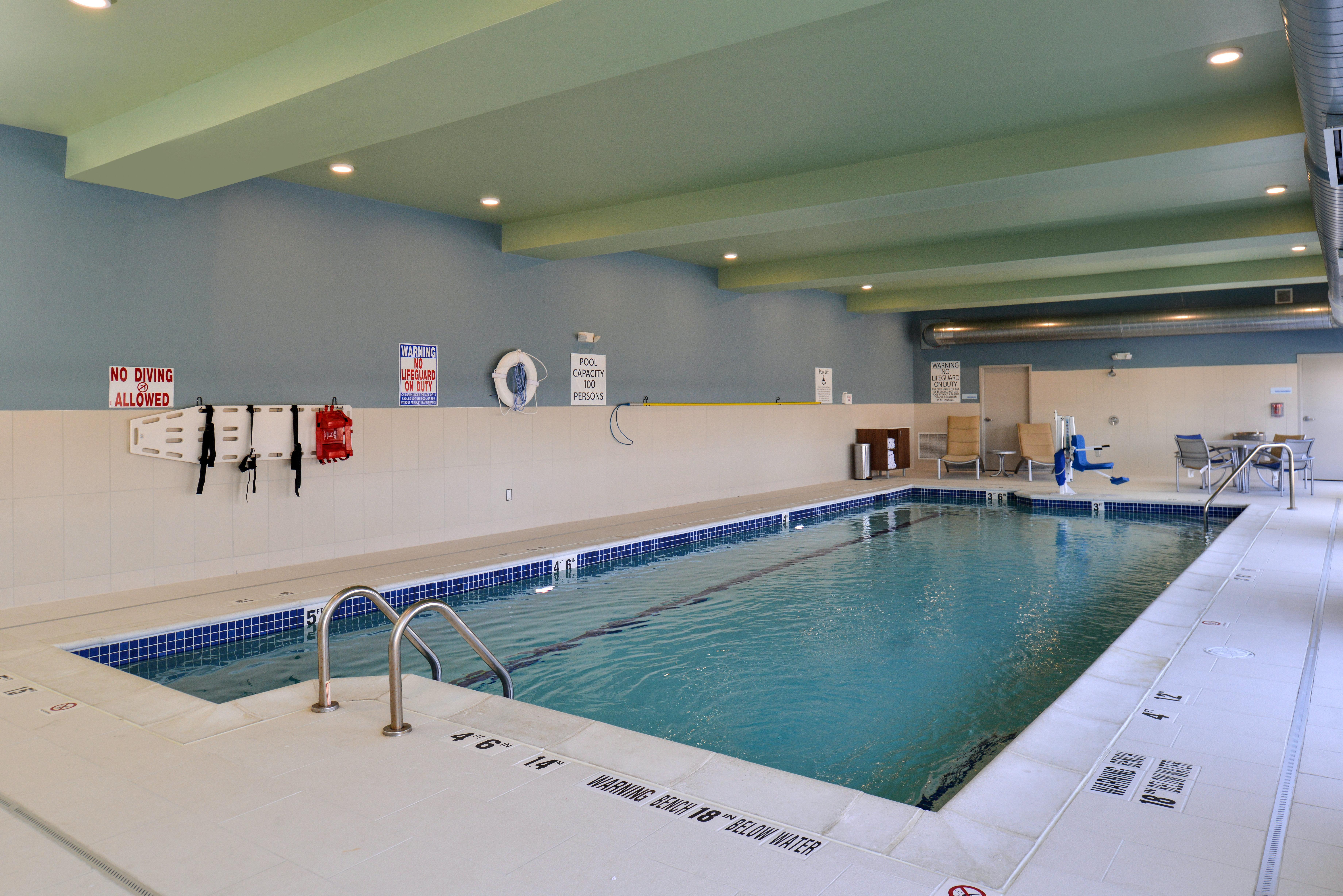 Holiday Inn Express & Suites - Southgate - Detroit Area, An Ihg Hotel Bagian luar foto